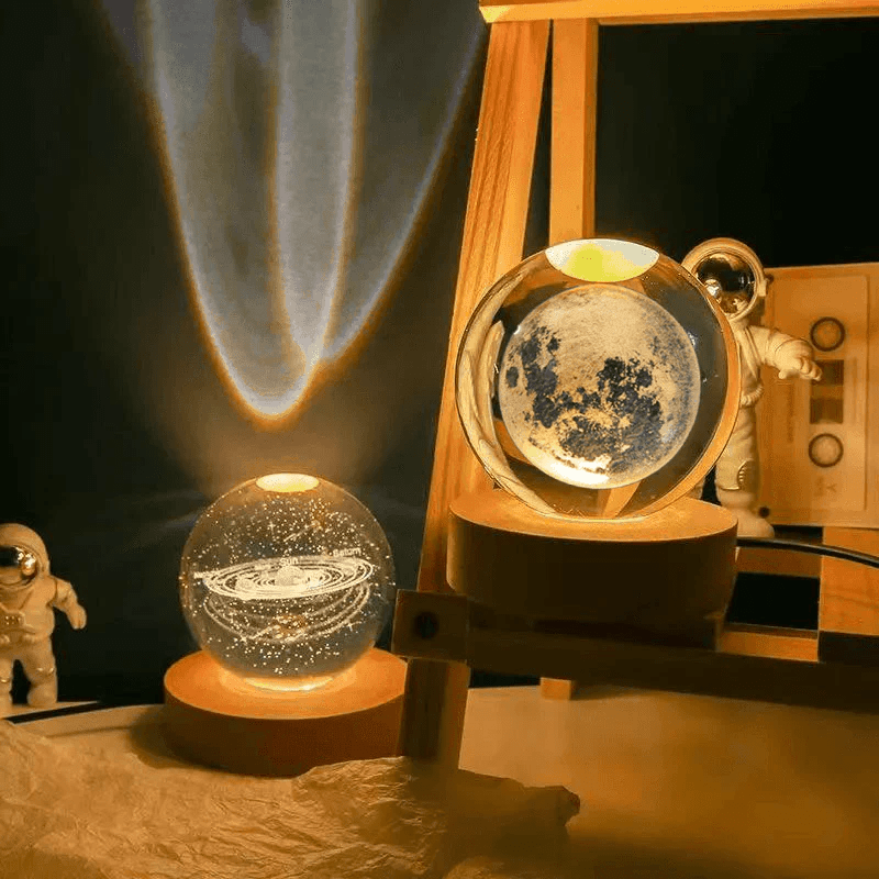 Moonlight® - 3D Crystal Sphere Lamp - Moon and Saturn + FREE LED LANTERN 